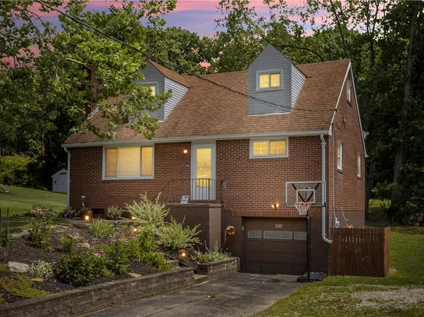 233 Brookwood Rd, Venetia, PA 15367