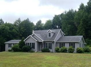 729 Middle Rd, Elysburg, PA 17824