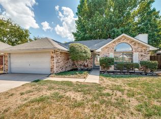 2908 Christopher Dr, Denton, TX 76209