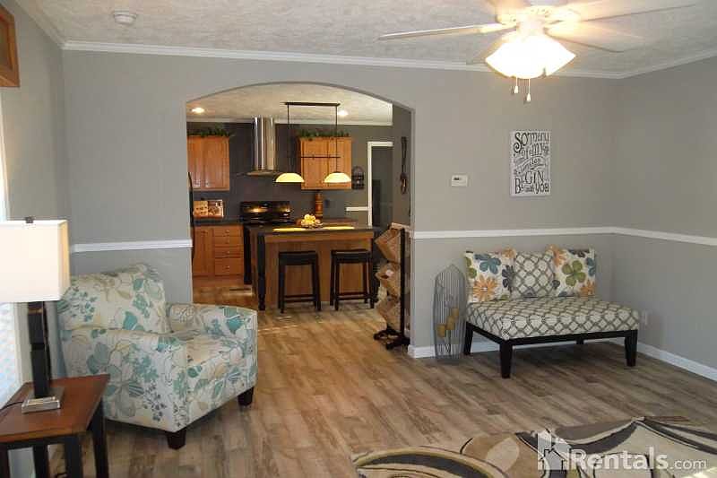 2nd image of 102 Cannonball Ln