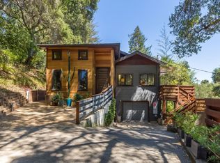 154 Wayside Rd, Portola Valley, CA 94028