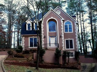 10 Red Oak Dr, Cartersville, GA 30120