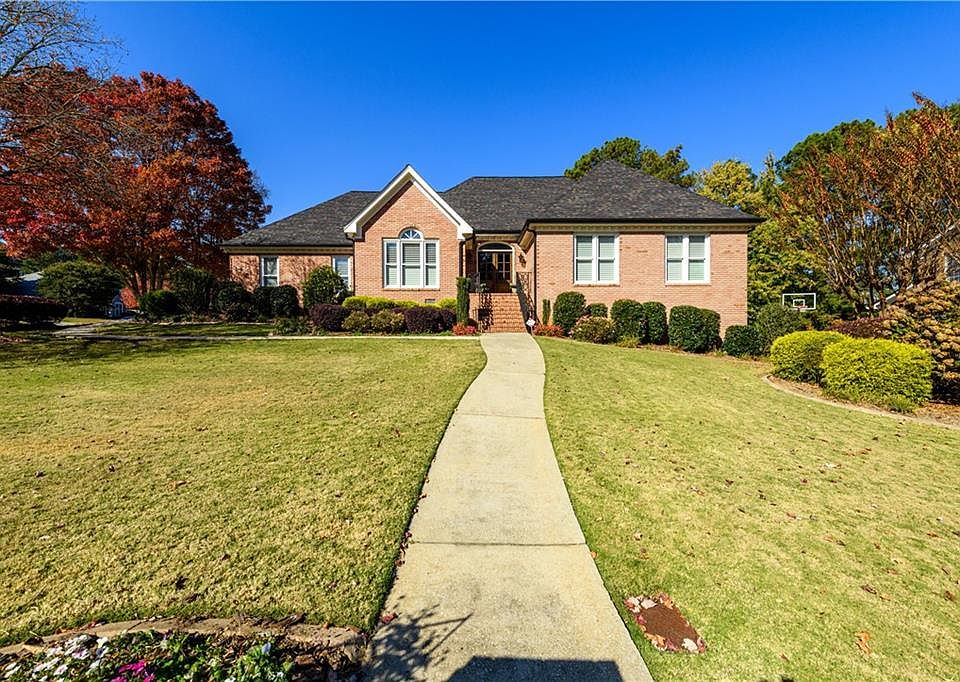 1st image of 2631 Stokesley Way