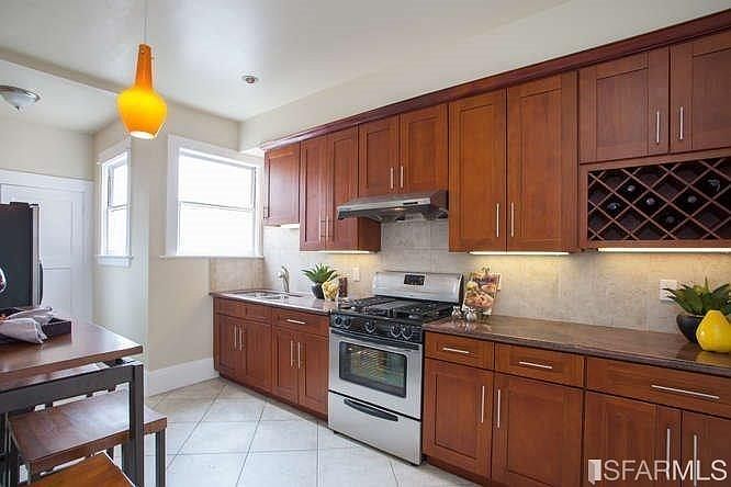 Modern kitchen