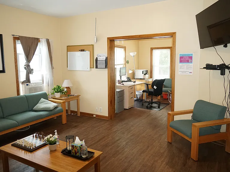 170 Middleboro Ave #1 — Photo 11