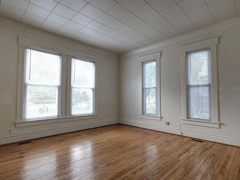 804 W Church St — Photo 21