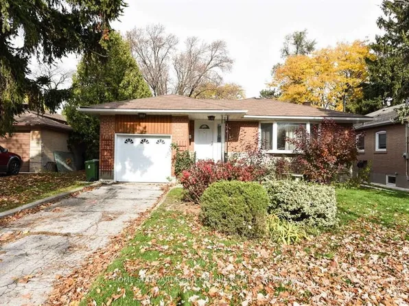 172 Betty Ann Dr, Toronto, ON M2N 1X6