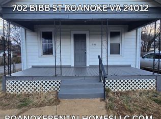 702 Bibb St NE, Roanoke, VA 24012