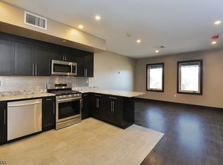 8 White Hall Rd #6, Towaco, NJ 07082