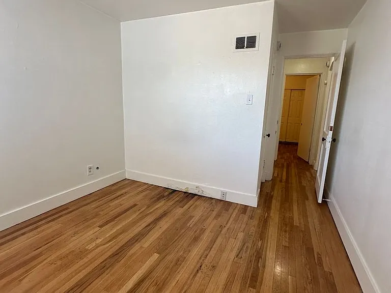 DCS2304 — Photo 15