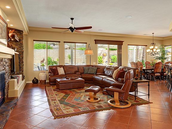 2nd image of 79830 Amora Dr