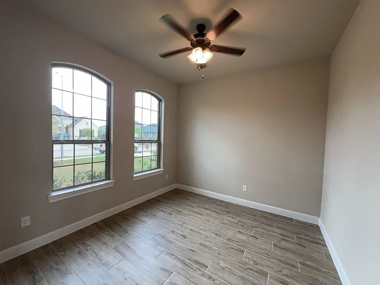 9510 Turnstone Dr — Photo 17