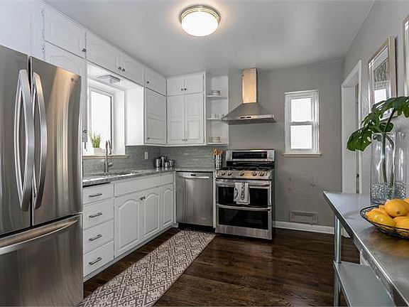 2nd image of 2513 S Winona Ct