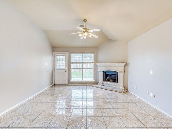 4th image of 21030 Stoney Haven Dr