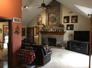 8743 Kensington Dr, Noblesville, IN 46060