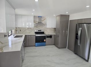 270 NW 147th St, Miami, FL 33168