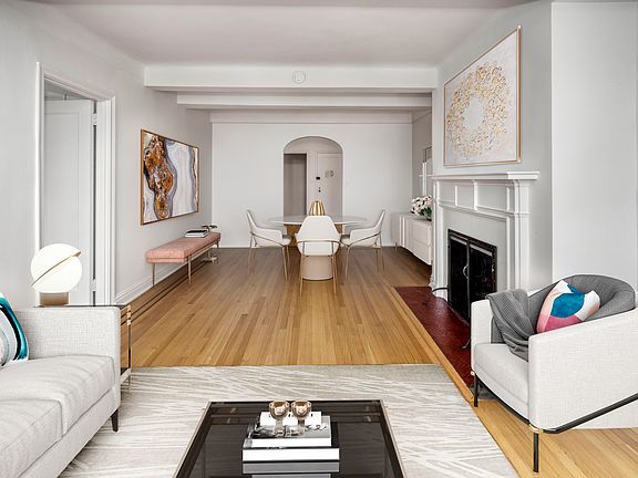 4th image of 51 5th Ave APT 17B