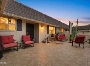 10611 W SARATOGA Circle, Sun City, AZ 85351