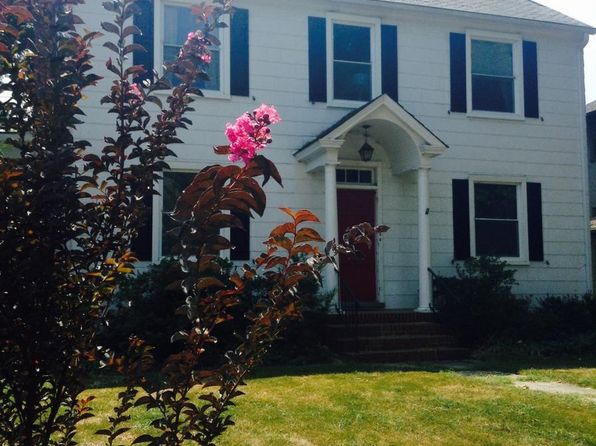 1611 Claremont Ave FLOOR 1