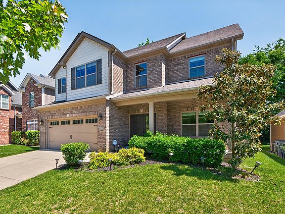 2nd image of 1072 Kavenaugh Ln