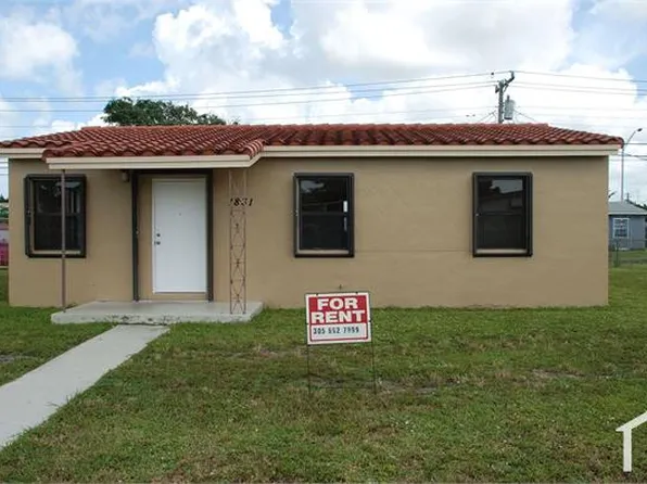 1831 NW 166th St, Miami Gardens, FL 33054