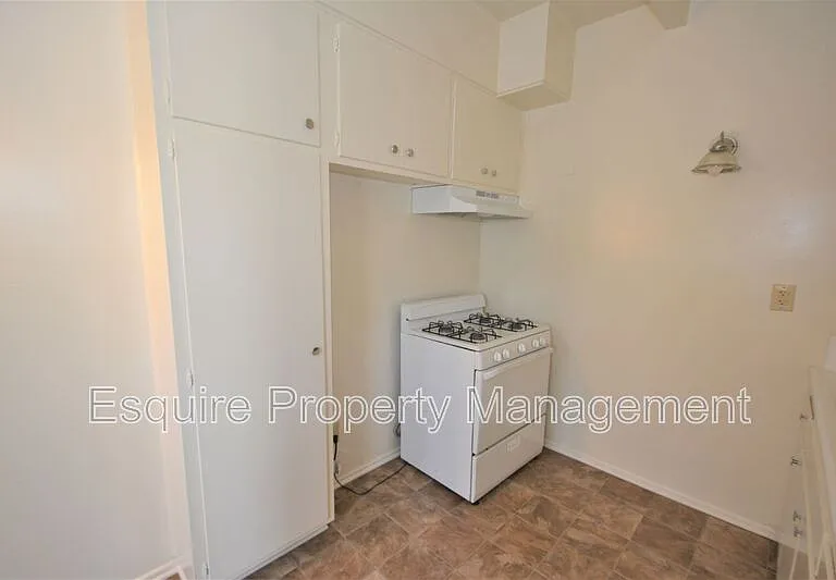 2050 N Ventura Rd #4 — Photo 7