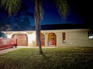 440 Azure Rd, Venice, FL 34293