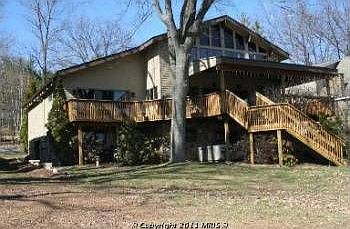 2nd image of 384 Glen Cove Rd