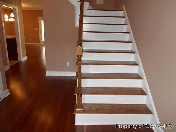 4th image of 1929 B Cambria Dr