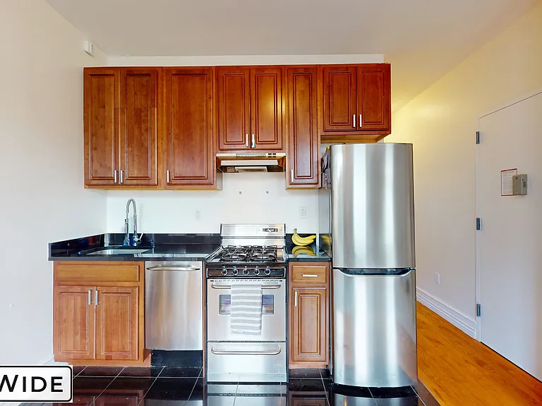 14 W 103rd St #5E — Photo 5