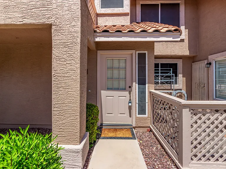 1633 E Lakeside Dr #143 — Photo 35