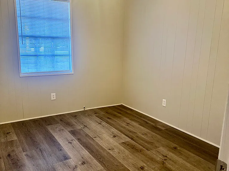 1617 Orange St — Photo 10
