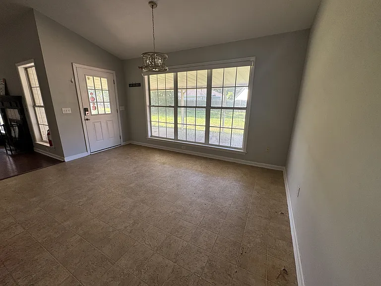 197 Rehobeth Way — Photo 5