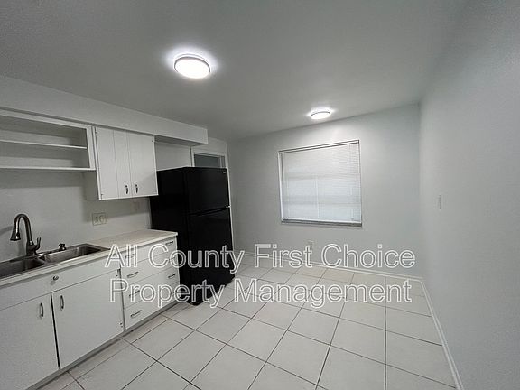 2nd image of 3065 Keene Park Dr
