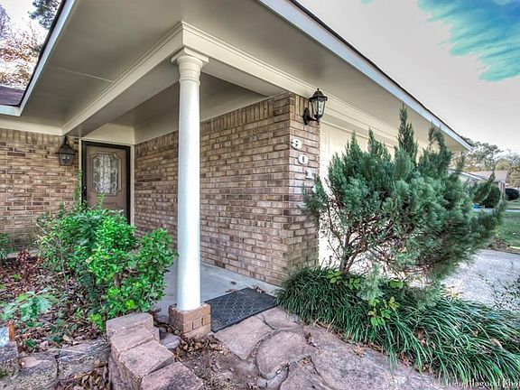 3rd image of 9018 Watchwood Dr