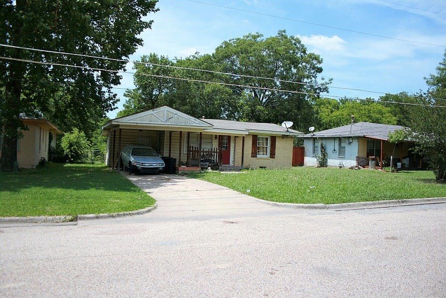 2nd image of 1917 Rayburn Ave