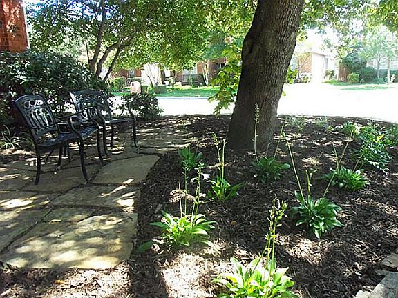 2nd image of 4201 Fairfax Hill Dr