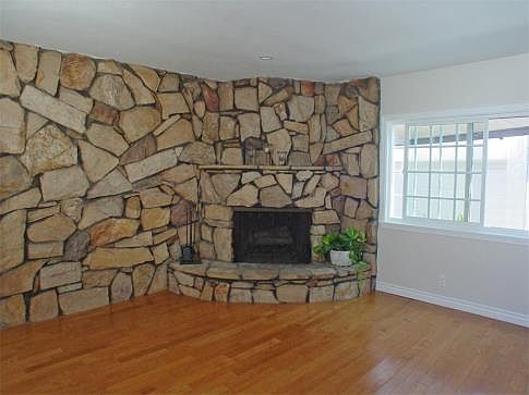 4th image of 14134 Saranac Dr