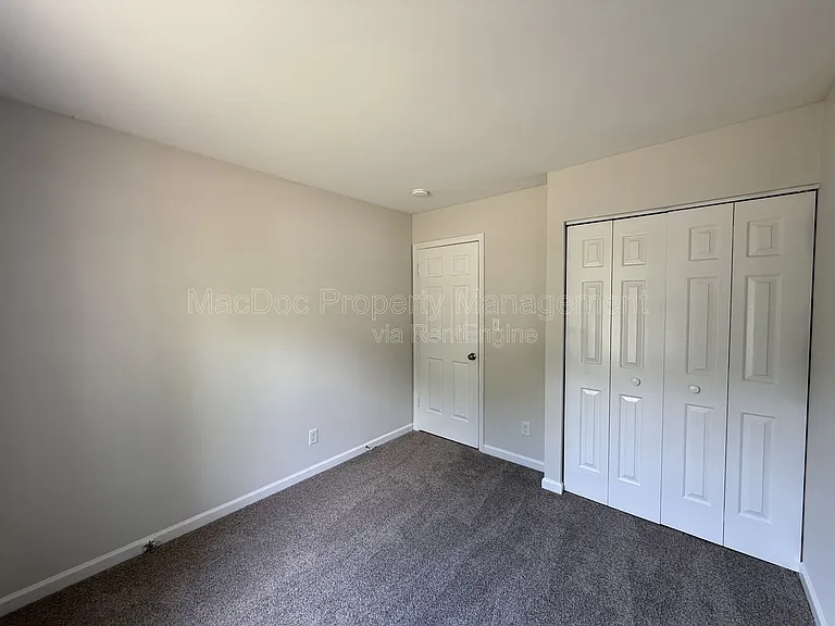 10910 Chesterwood Dr — Photo 22