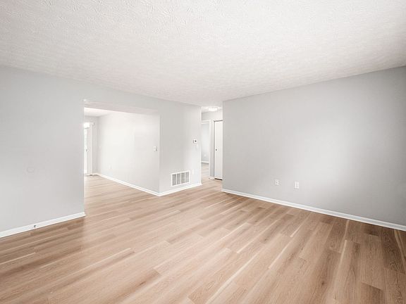 4th image of 7992 Harmill Dr