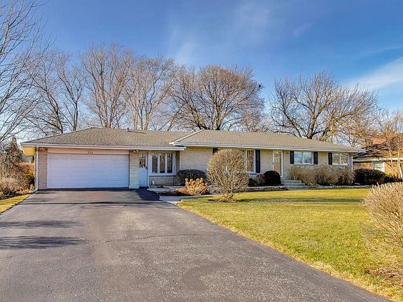 2nd image of 316 Linden Rd