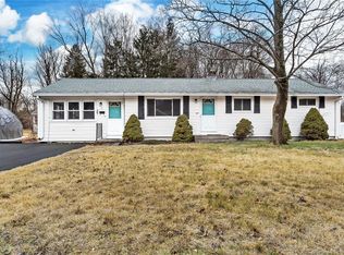 1 Joan Dr, Enfield, CT 06082