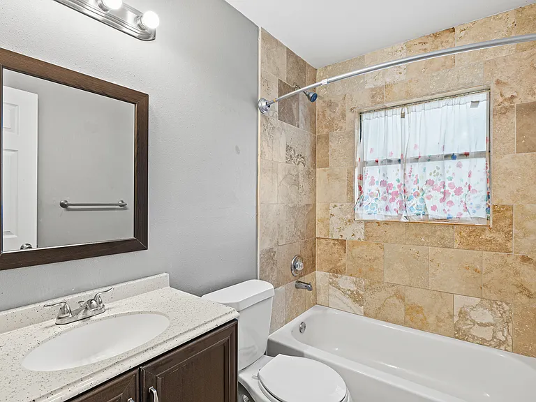 5911 Olive Ave — Photo 11
