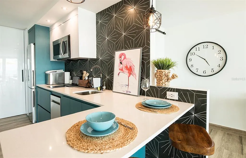 1 bed, 1.0 bath, 616 sqft, $1,600 — Photo 3
