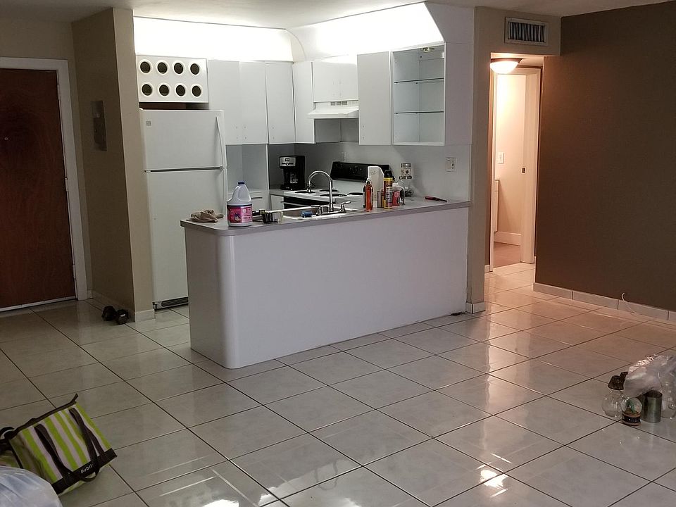 1st image of 10367 N Kendall Dr APT E1