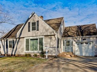 40 E Daniels Rd, Palatine, IL 60067