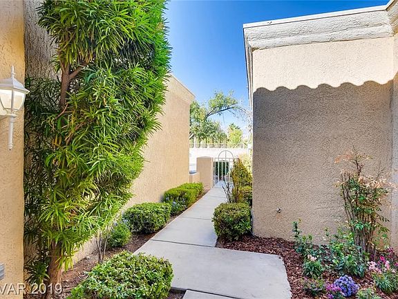 2nd image of 2740 Desert Crystal Dr