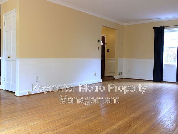 4th image of 9201 Fort Foote Rd