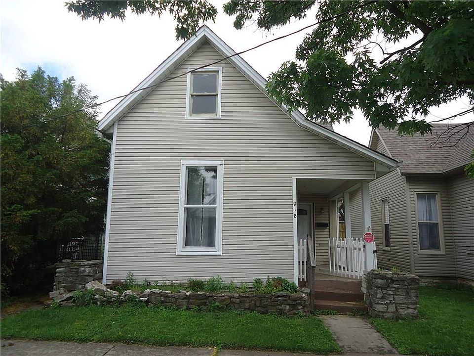 1st image of 218 W Jackson St