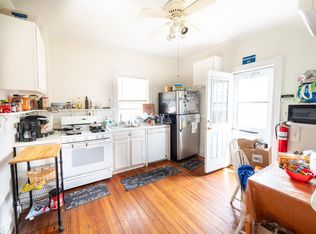 18 Winslow Rd #2, Brookline, MA 02446